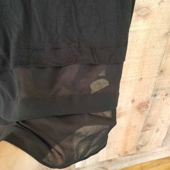 ⭐ 3/$20 Michael Kors Black Layered Ruffled Blouse - Picture 4 of 8